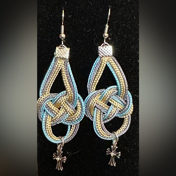 Hand Crafted Jewelry - HandMade Boho Earrings NEW 🧵